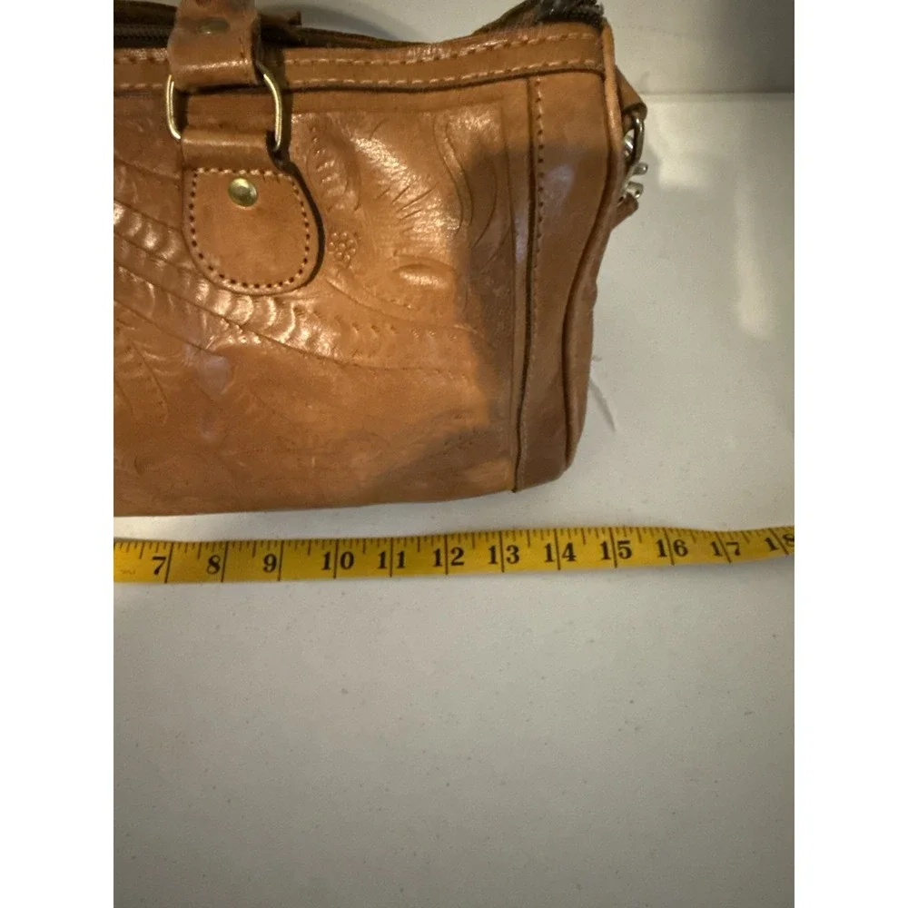 Vintage Western Leather Tooled Satchel Bag Brown. Beautiful Bag!